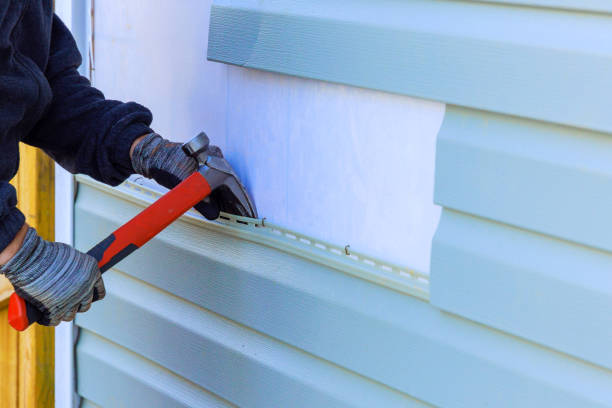 Reliable Emergency Siding Repair contractor in Scottsville, VA by Squared Siding